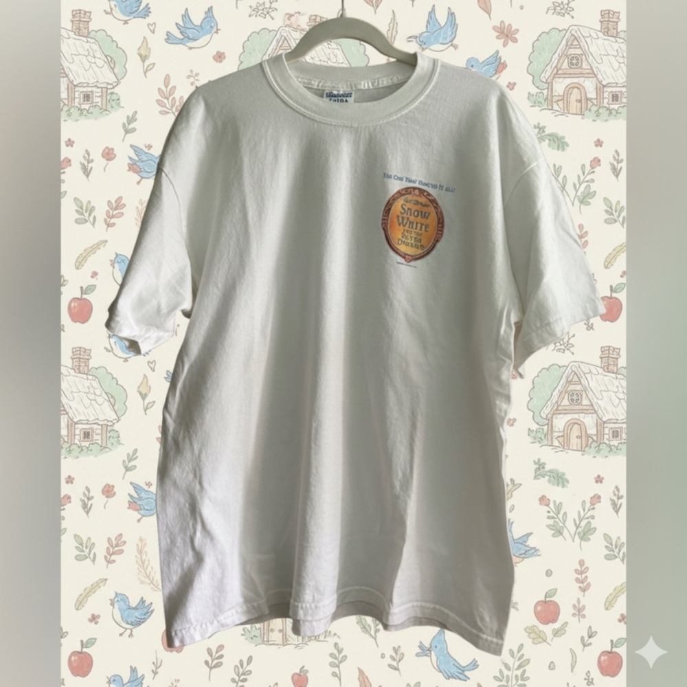 Disney Vintage‎ Snow White and the Seven Dwarves Tshirt DVD Release Tee